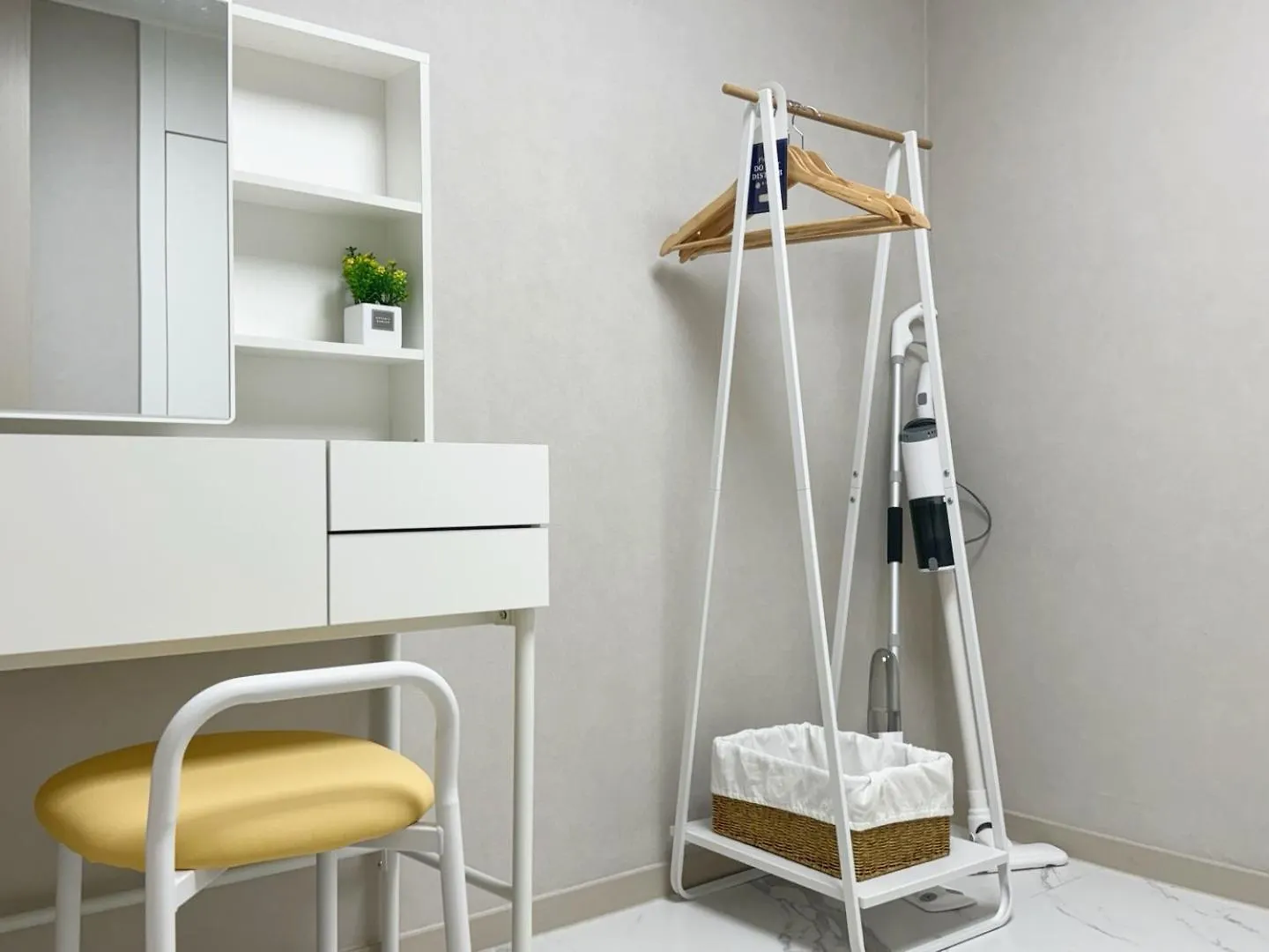 The Comfort Seoul Apartment