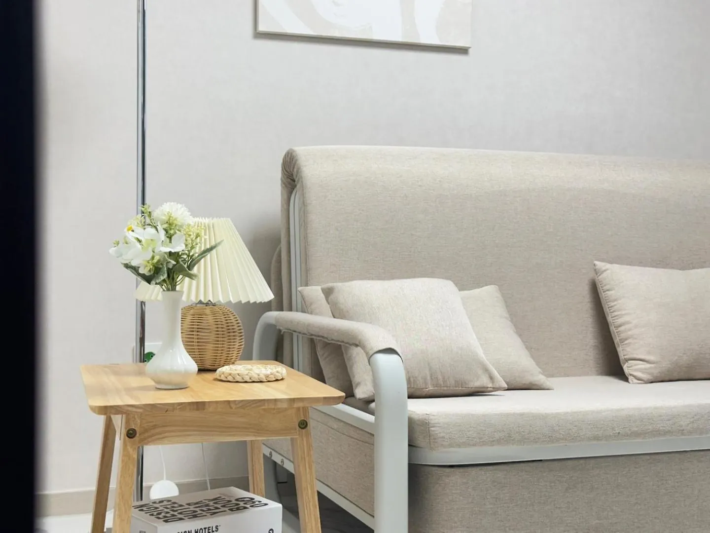 The Comfort Seoul Apartment
