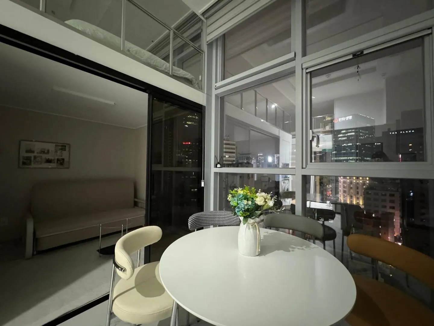 The Comfort Seoul 0*,